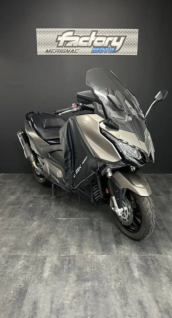 Kymco AK 550 Beige - 2