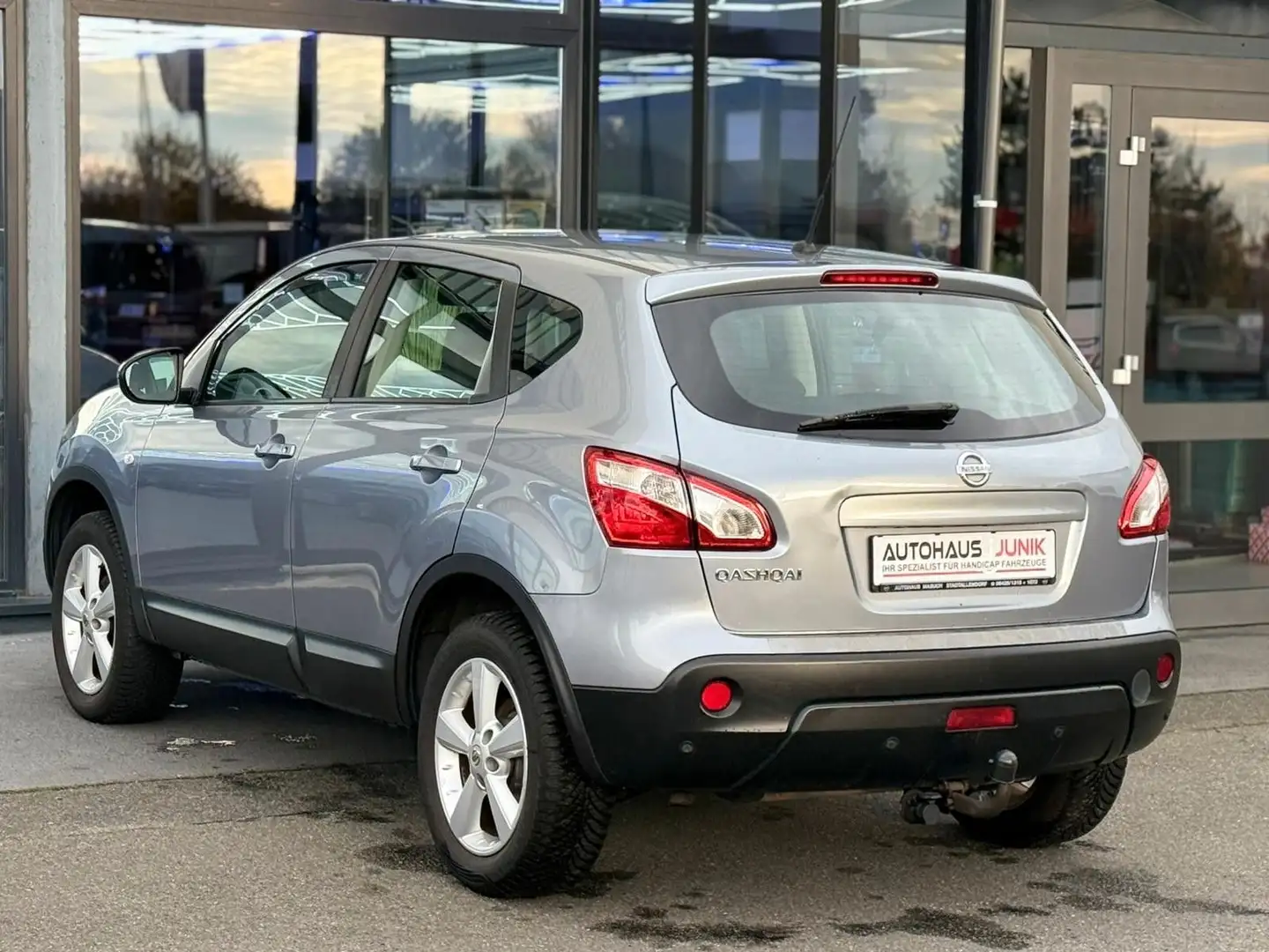 Nissan Qashqai -AHK-2.hand Gris - 2