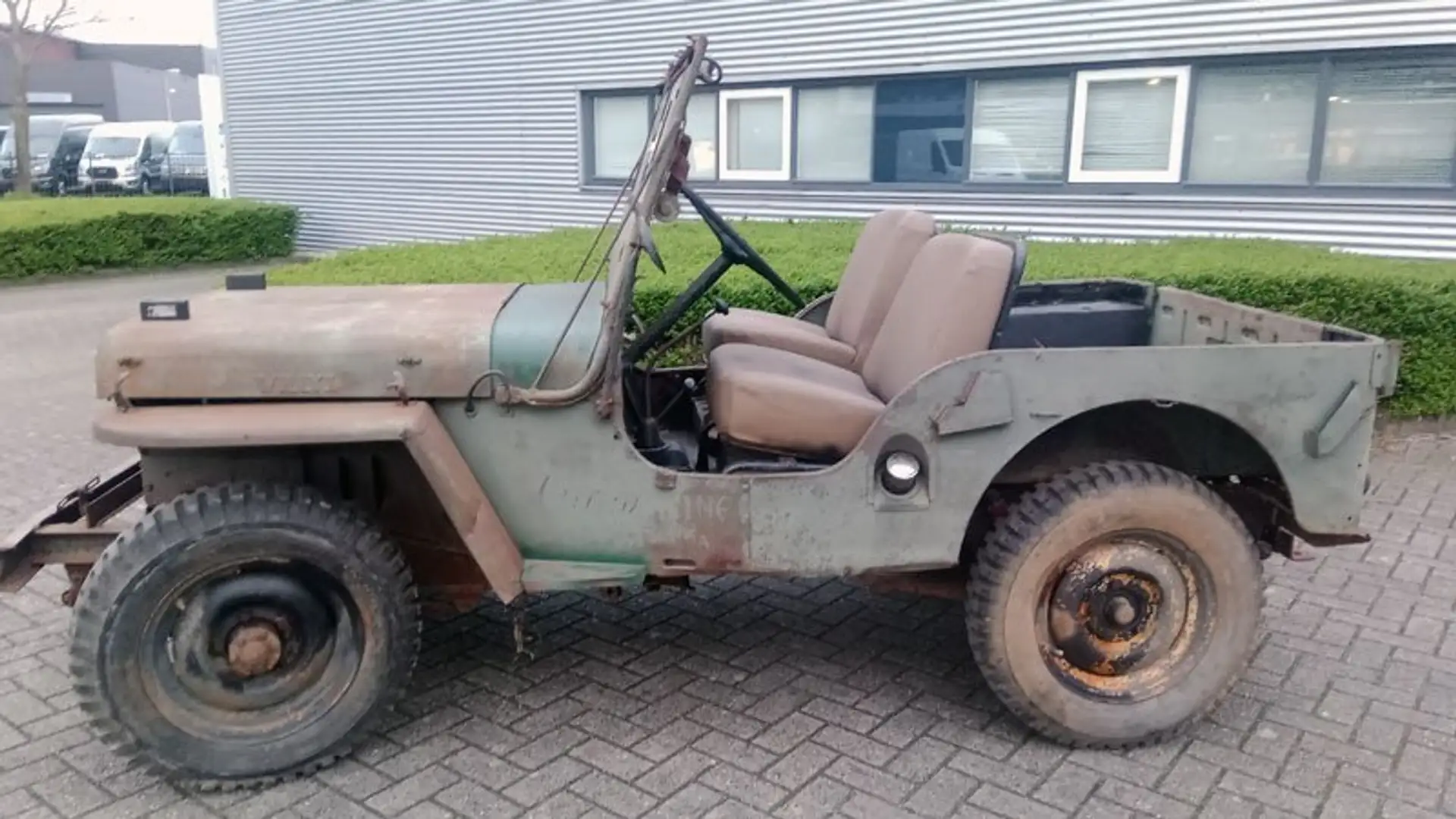 Oldtimer Willys CJ2A Grün - 2