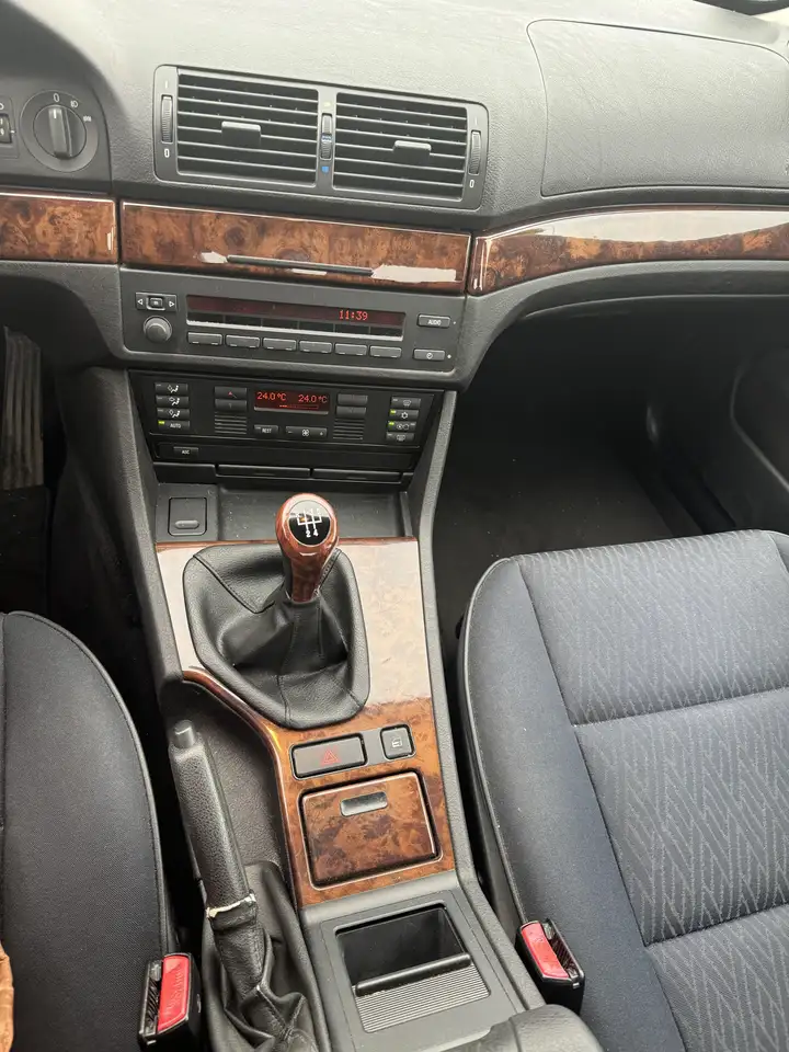 BMW 523i*SERVO LEDERLENKRAD ALUFELGEN KLIMA MEMORY, foto 9
