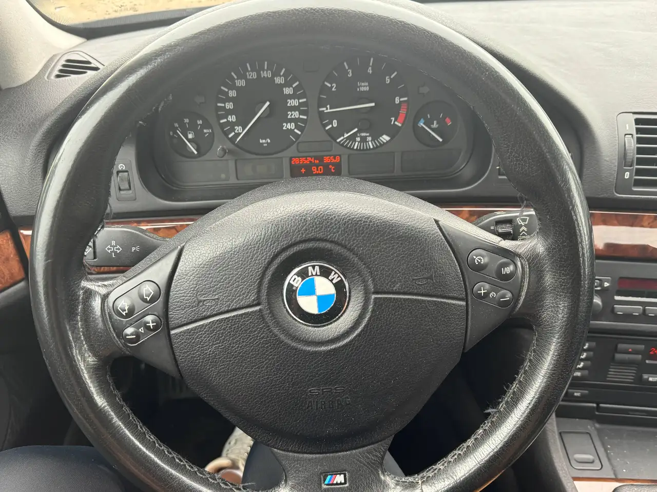 BMW 523i*SERVO LEDERLENKRAD ALUFELGEN KLIMA MEMORY, foto 7