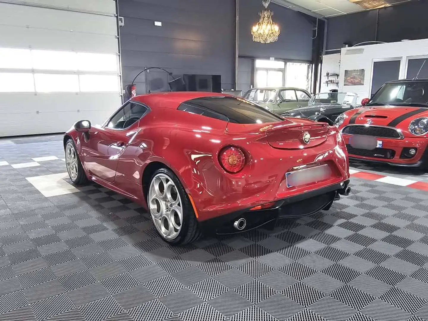 Alfa Romeo 4C 1750 TBi 240 Rot - 2