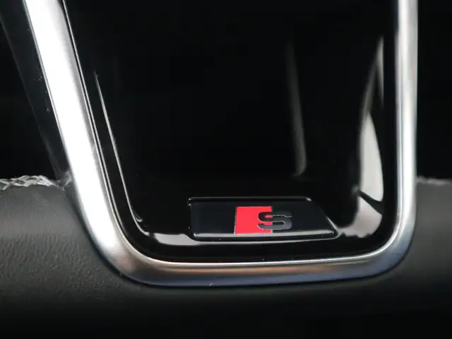 Audi A6 view 19