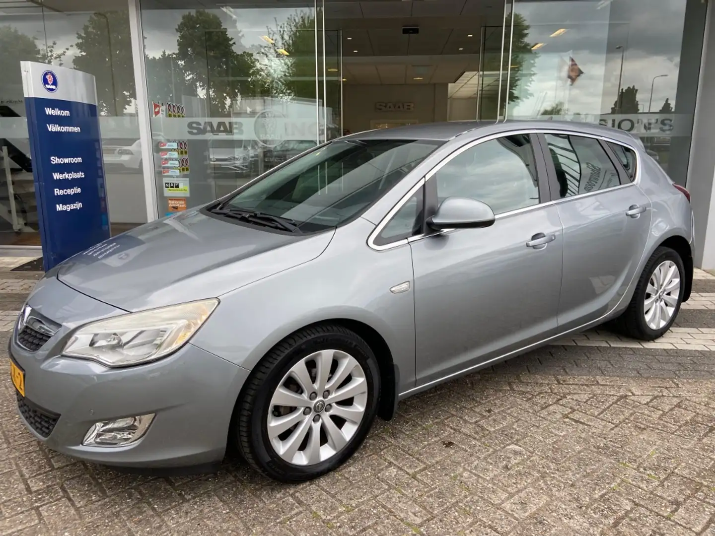 Opel Astra 1.4 Turbo Cosmo Grigio - 1