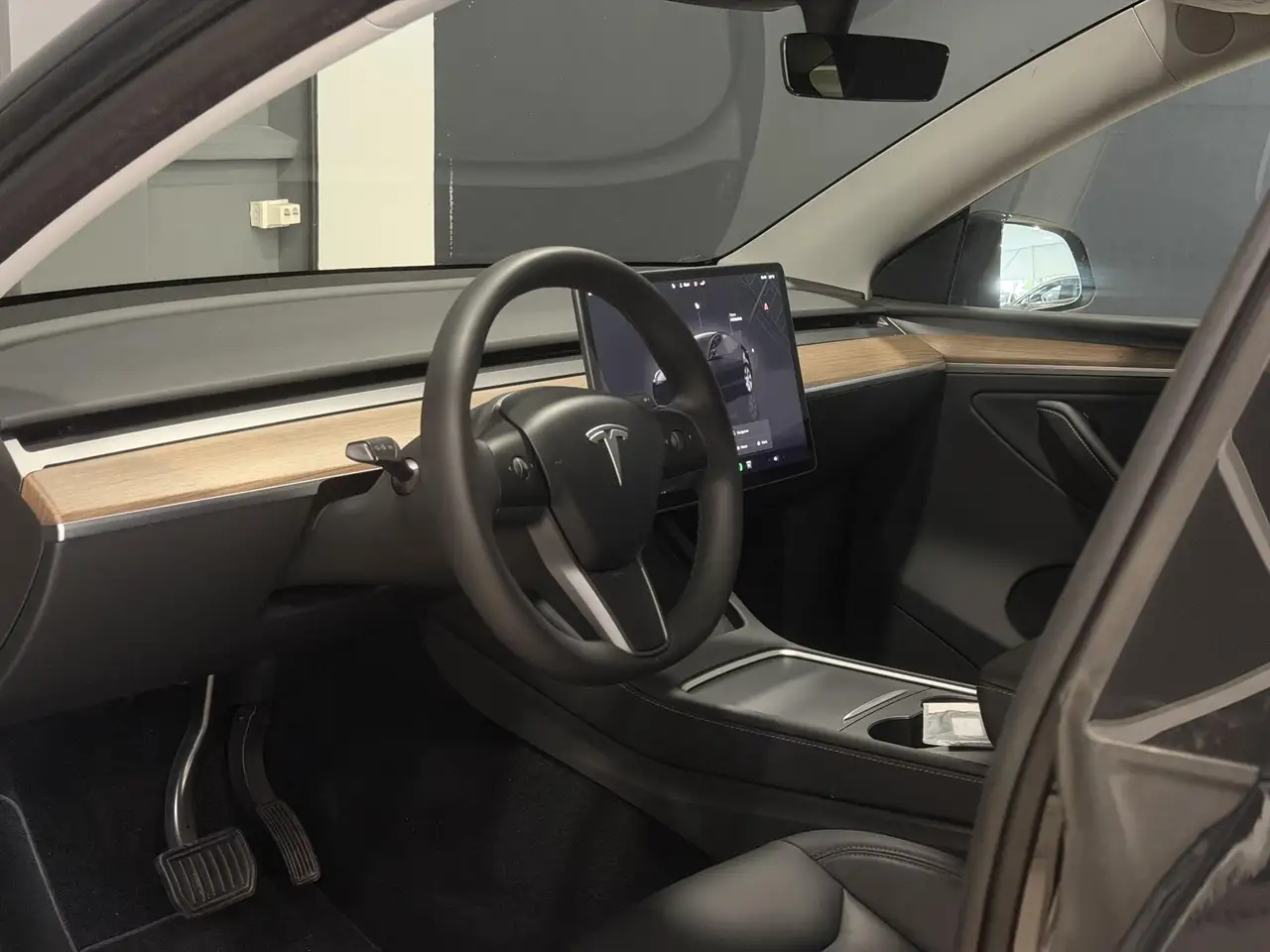 Tesla Model Y Long Range AWD 75 kWh SOH 92% Autopilot, миниатюра 7