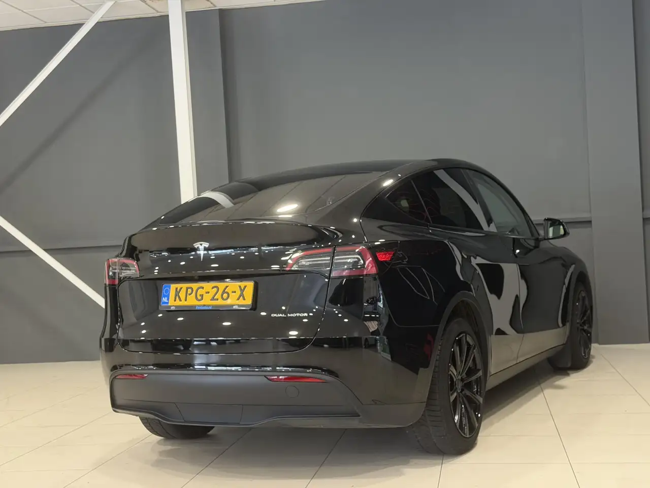 Tesla Model Y Long Range AWD 75 kWh SOH 92% Autopilot, миниатюра 18