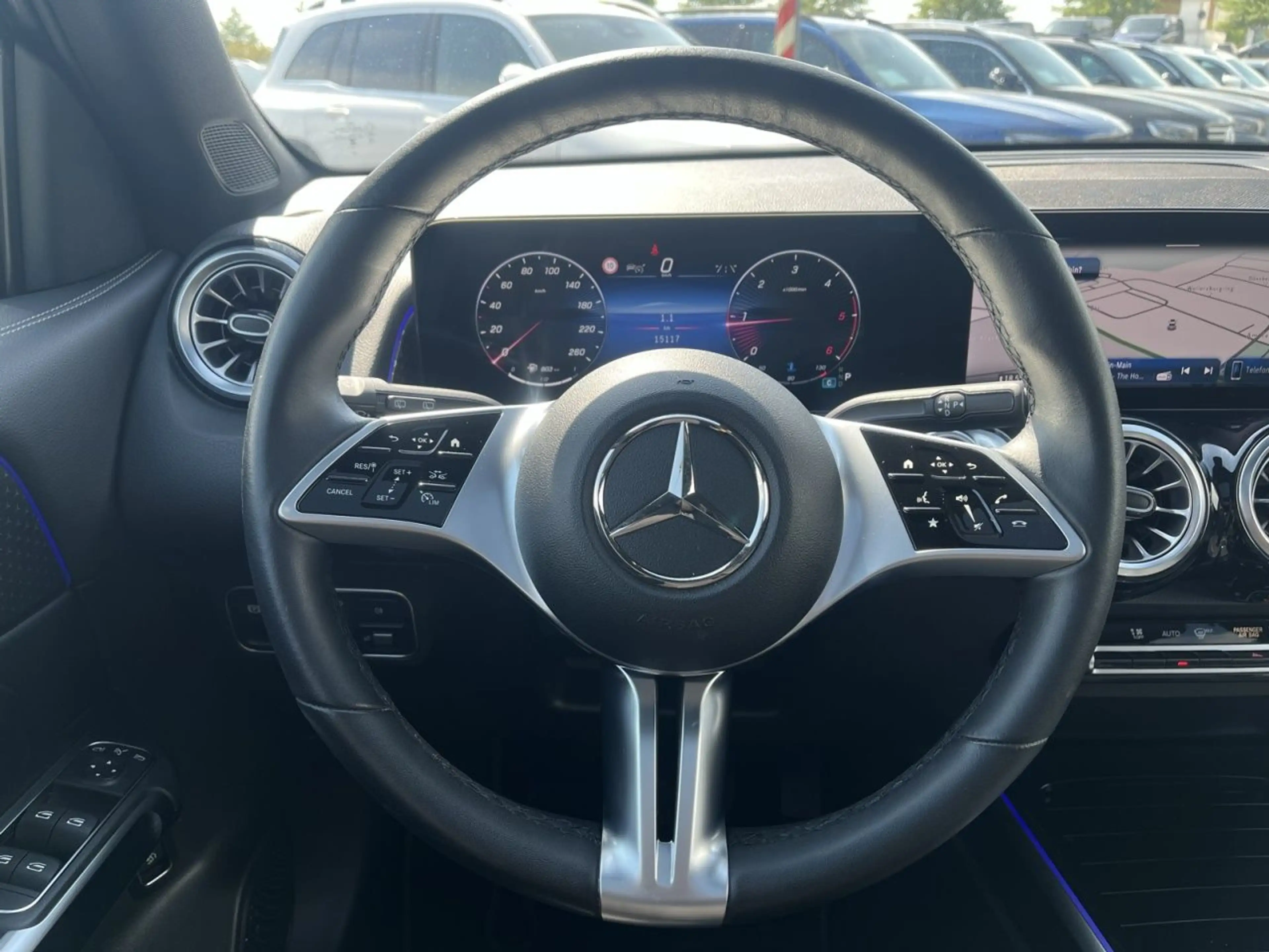Mercedes-Benz GLB 220 d 4M NIGHT+PROGRESSIVE+MULTIBEAM+TOTW — photo 12