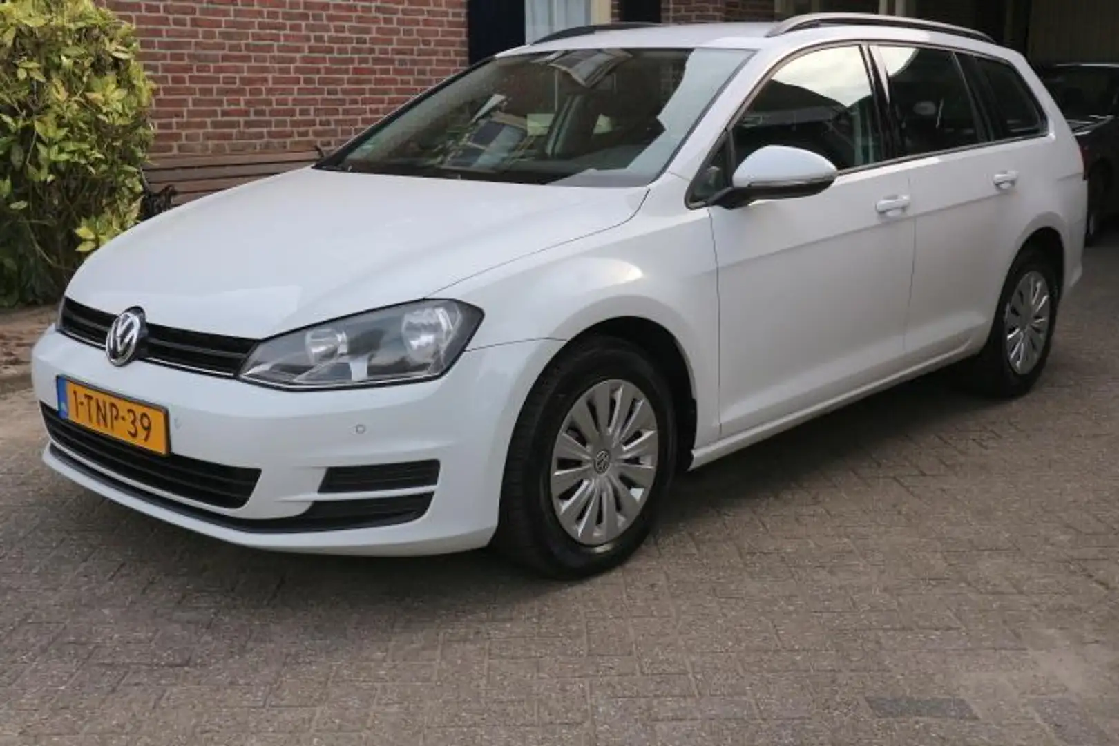 Volkswagen Golf Variant 1.2 TSI Trendline ZEER NETTE EN GOEDE AUTO Weiß - 2