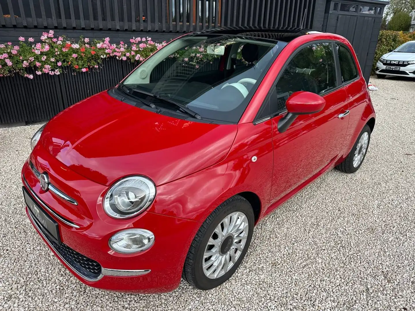 Fiat 500 500 1.0i Hybrid Dolcevita  * PANO - CUIR * Rouge - 2