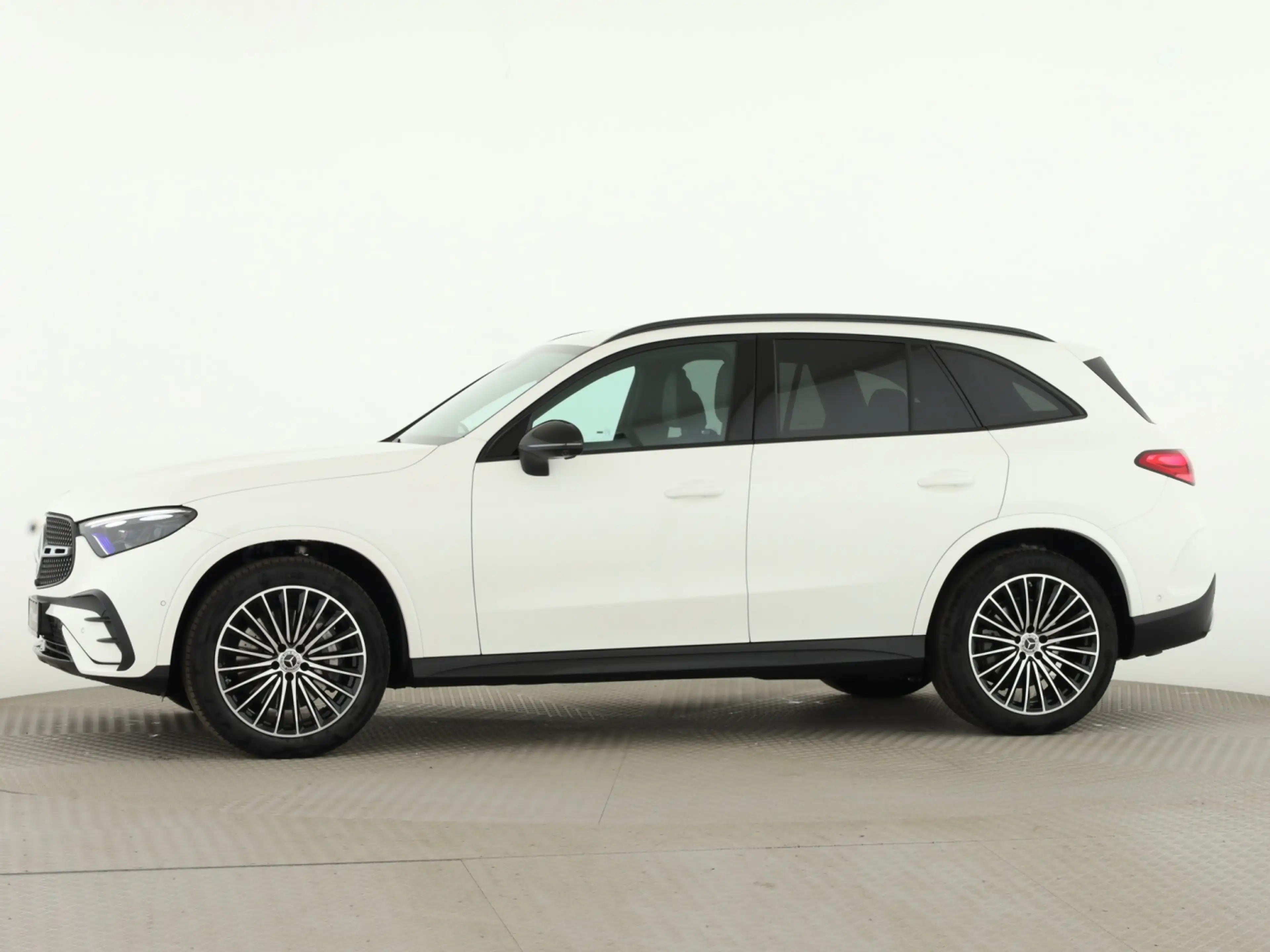 Mercedes-Benz GLC 220 d 4MATIC Edition AMG*AHK*Soundsy.*20Zoll — photo 7