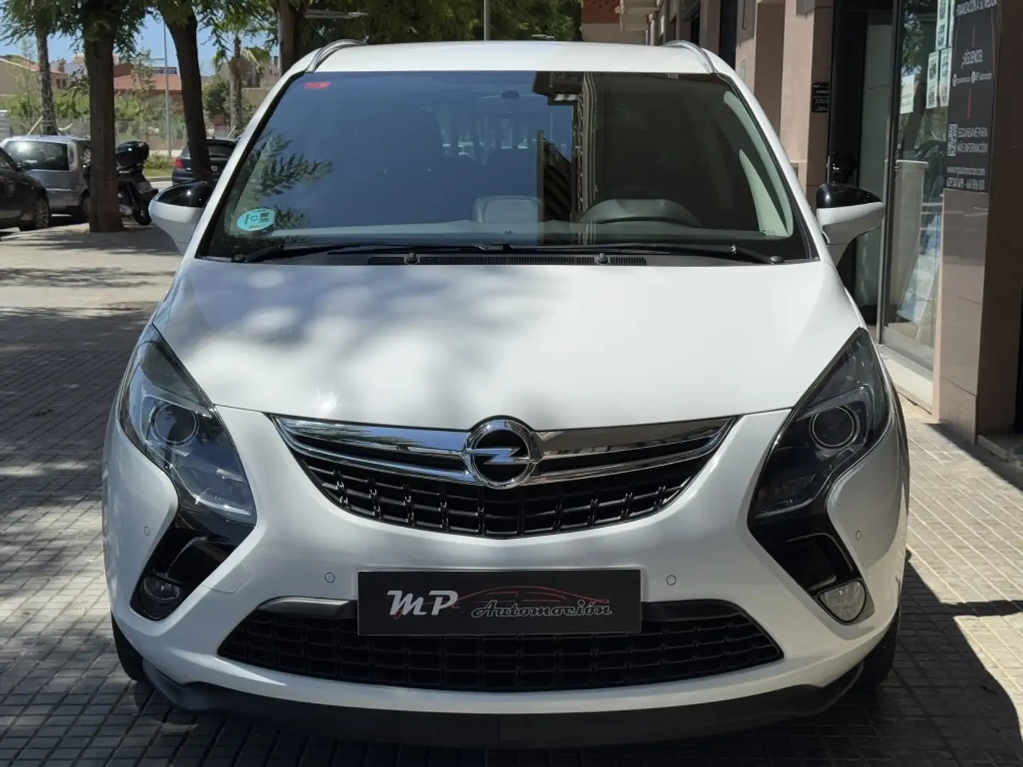 Opel Zafira Tourer 1.6CDTi S/S Expression 120 Alb - 2