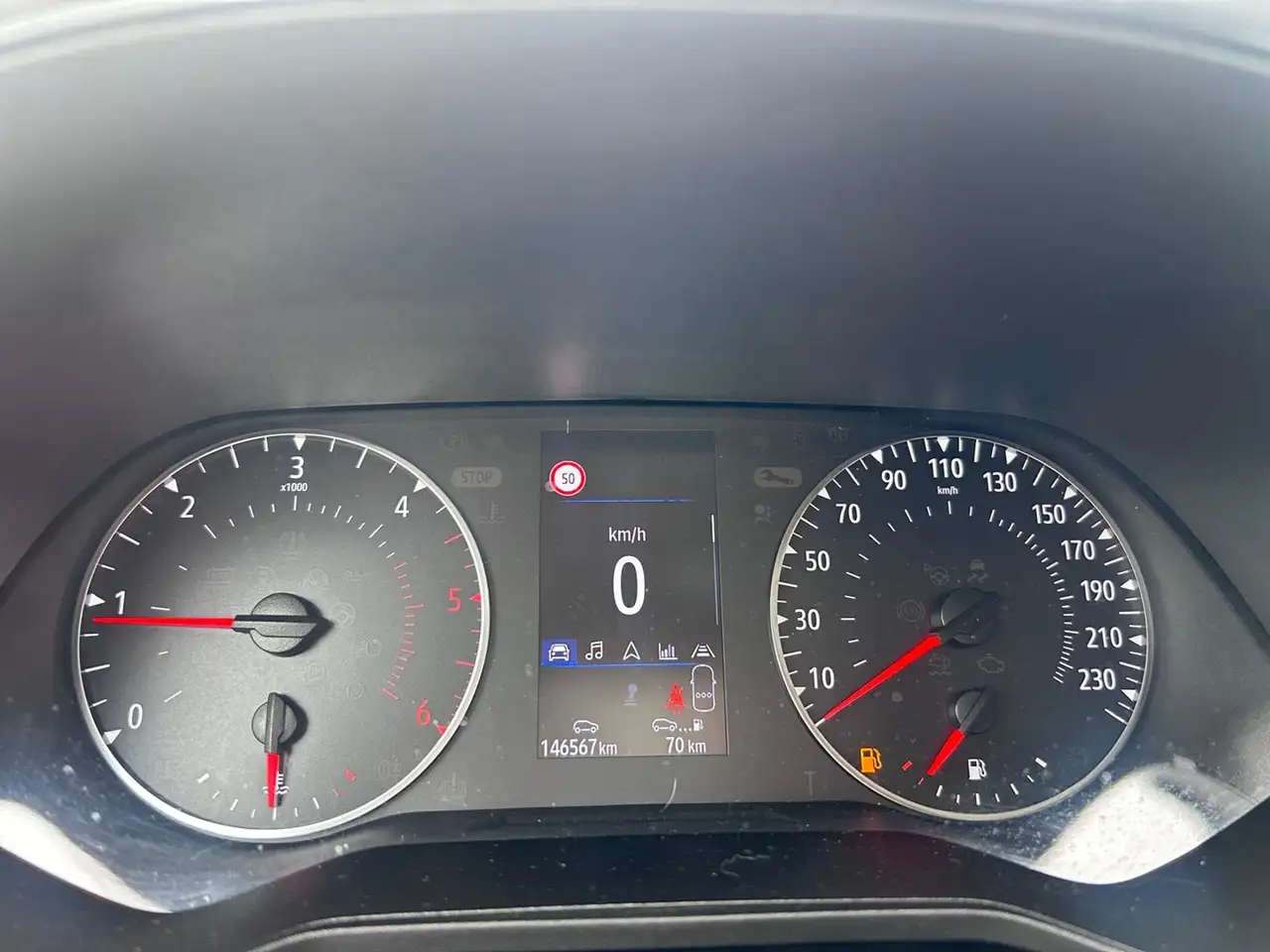 Renault Clio Citadine 3 portes — photo 14