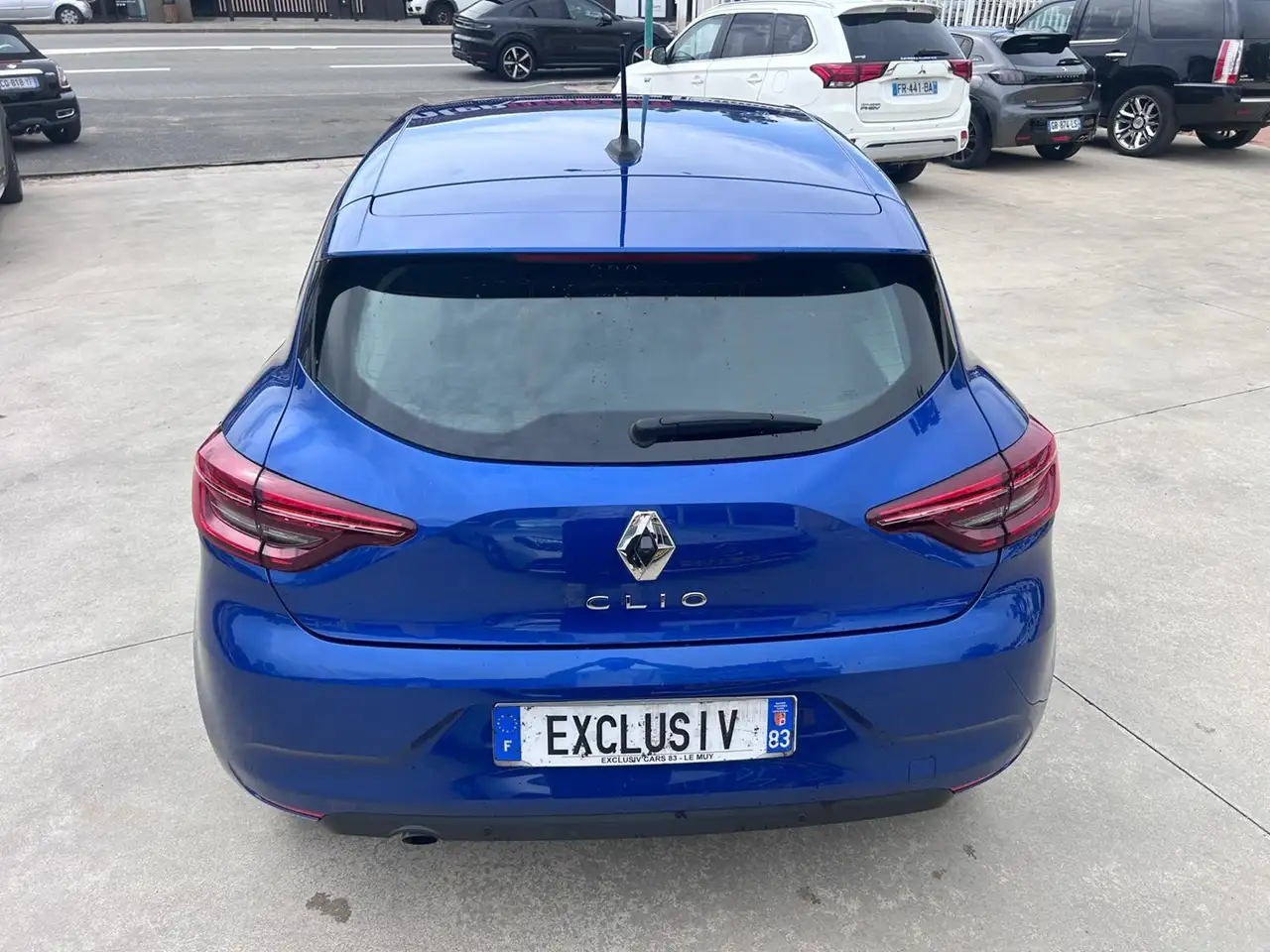 Renault Clio Citadine 3 portes — photo 5