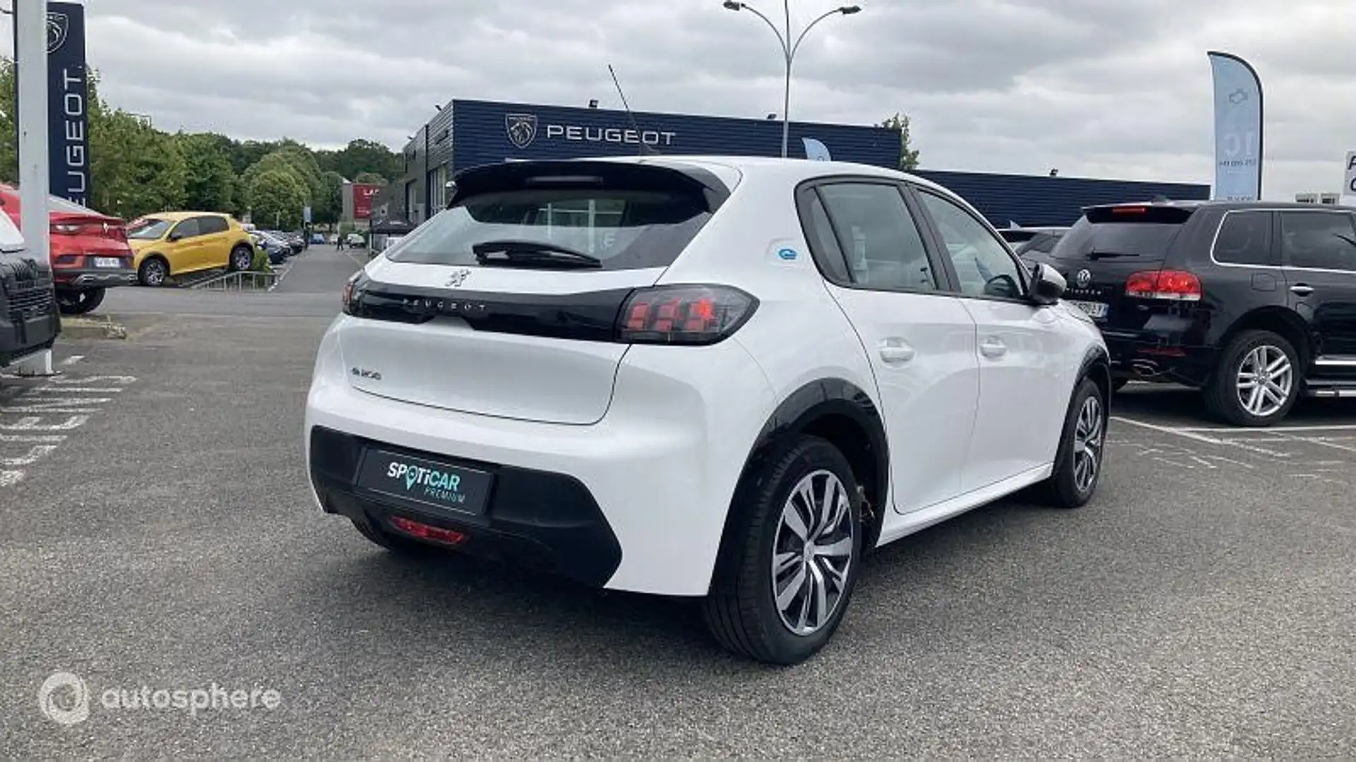 Peugeot 208 e-208 136ch Active - 2