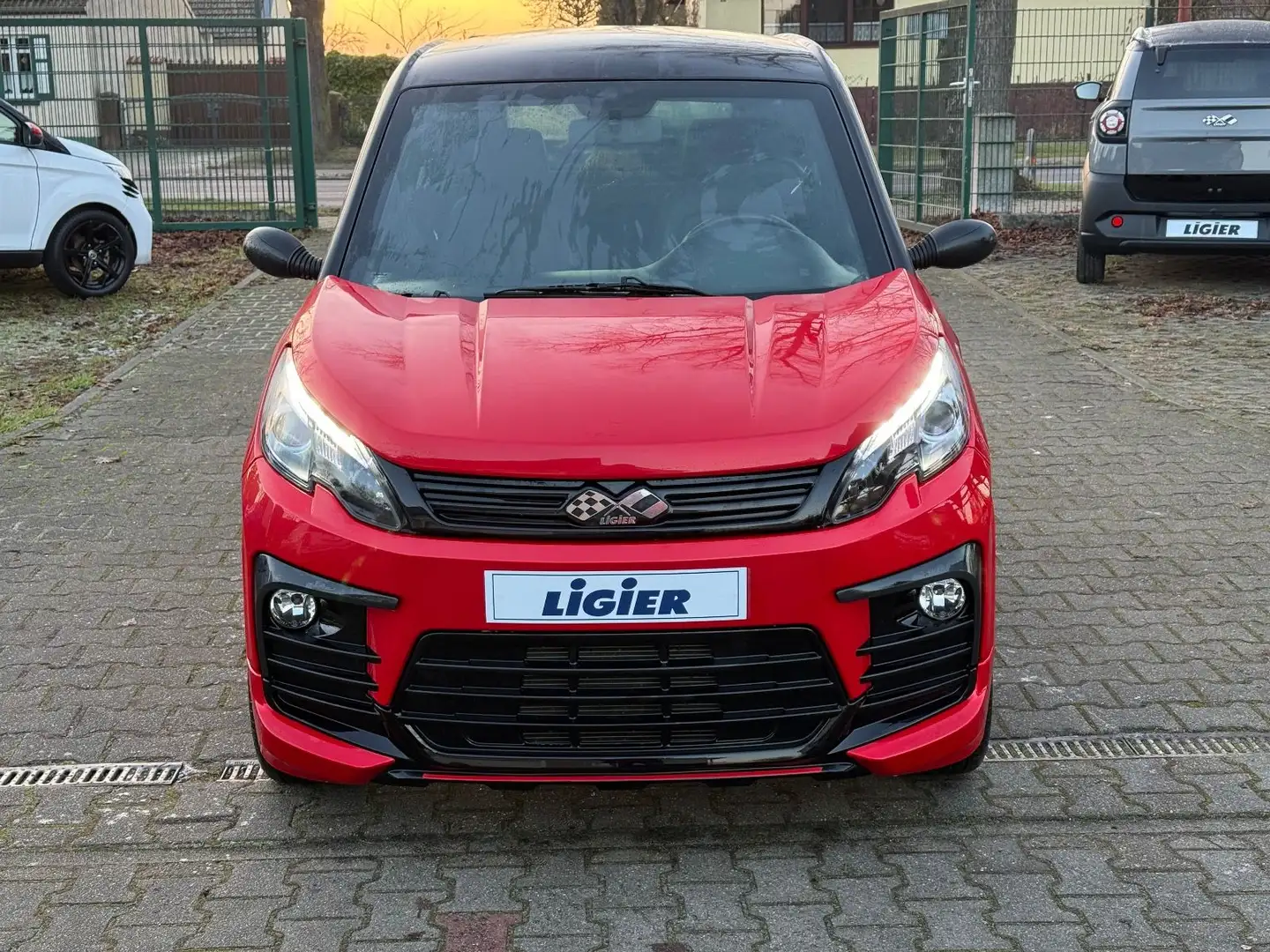 Ligier JS 60 DCI Ultimate 45 KM/H Mopedauto Rouge - 2