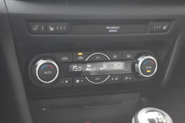 Mazda Mazda3 view 22