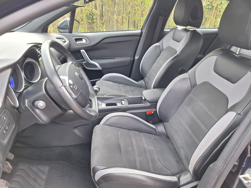 DS Automobiles DS 4 Crossback 1.2 130-pk Crossback Business Navi/Camera/Trekhaak — photo 10