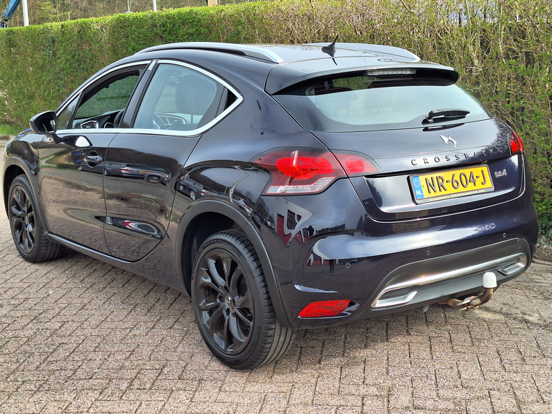 DS Automobiles DS 4 Crossback 1.2 130-pk Crossback Business Navi/Camera/Trekhaak — photo 3