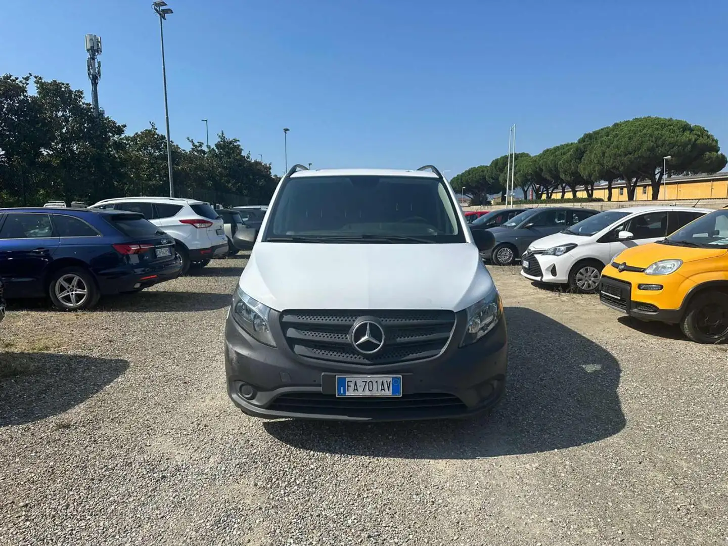 Mercedes-Benz Vito 1.6 109 CDI Automatica + IVA 22 % Blanc - 1