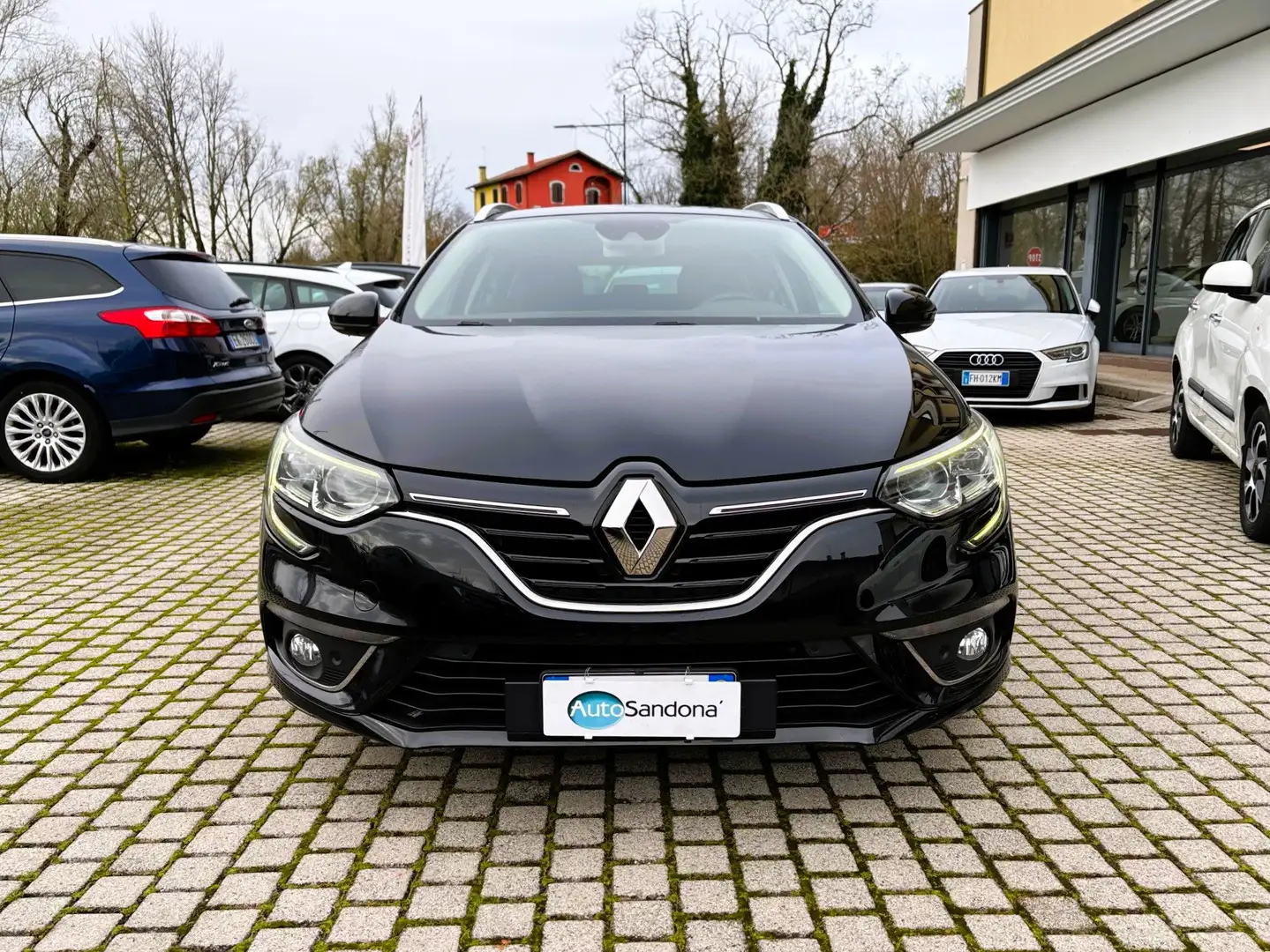 Renault Megane Sporter 1.5 Blue dCi Business 115CV EDC my19 Schwarz - 2