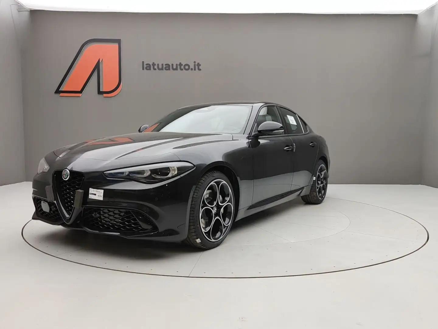 Alfa Romeo Giulia 2.2 TD 160CV SPRINT AT8 Schwarz - 2