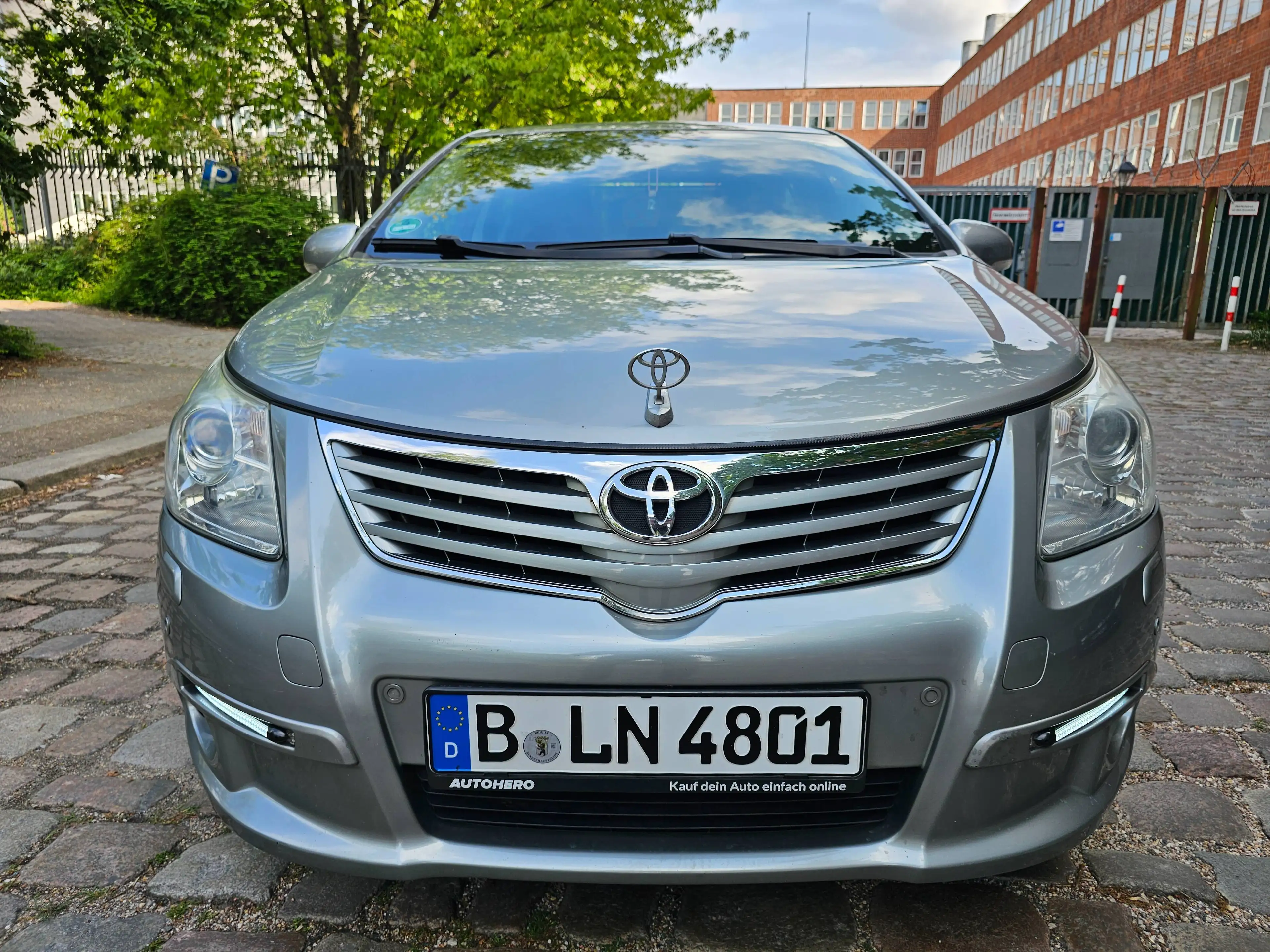 Toyota Avensis Executive Automatik — photo 2