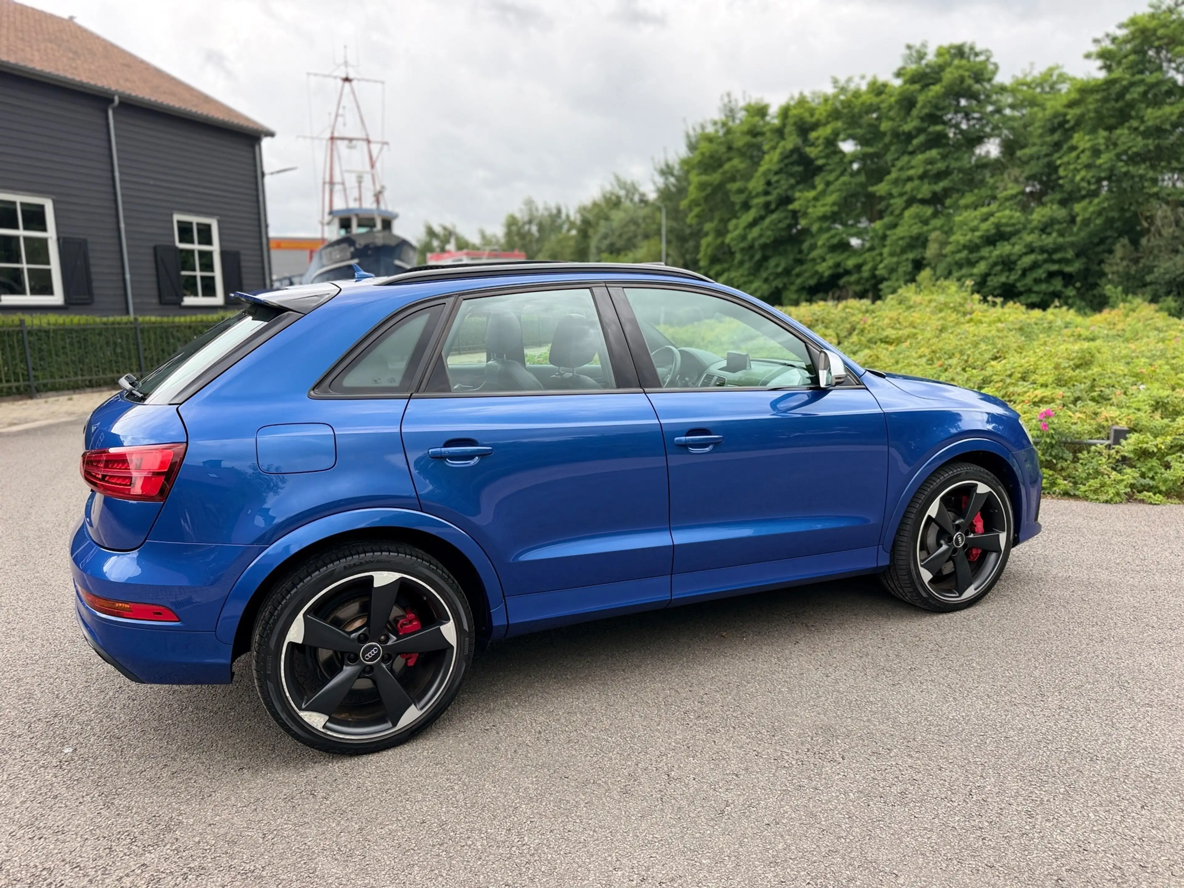 Audi RS Q3 2.5 TFSI Q3 QUATTRO PERFORMANCE PANORAMDAK BOSE CA — photo 9