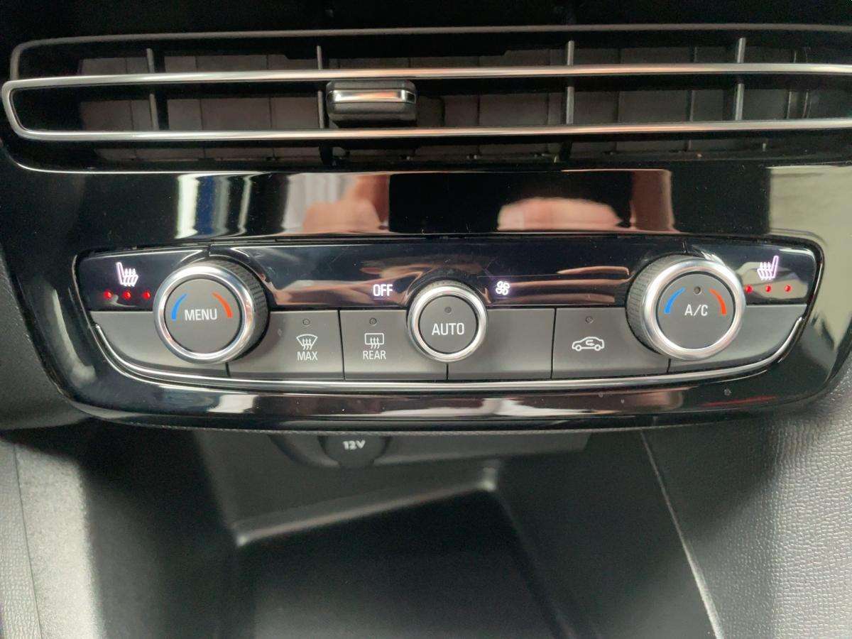 Opel Mokka E