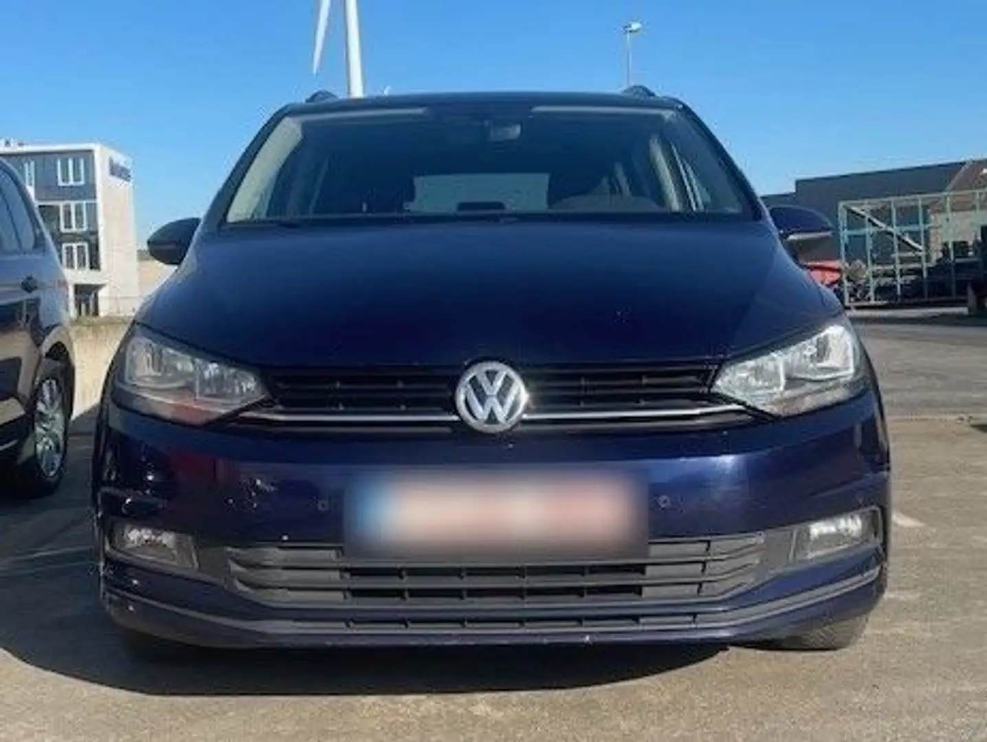 Volkswagen Touran Bleu - 1