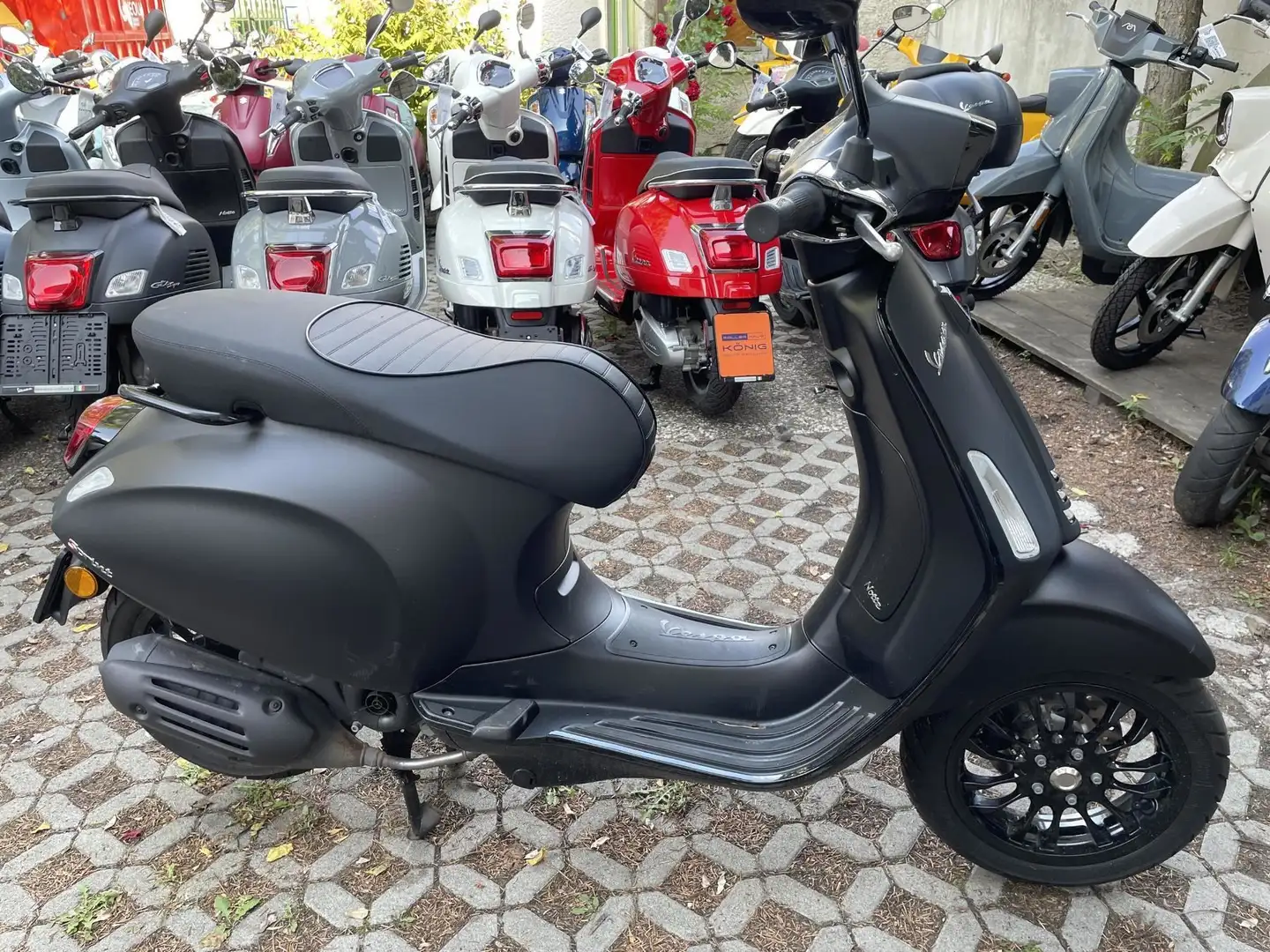 Vespa Sprint 50 Notte limitiert Black - 2