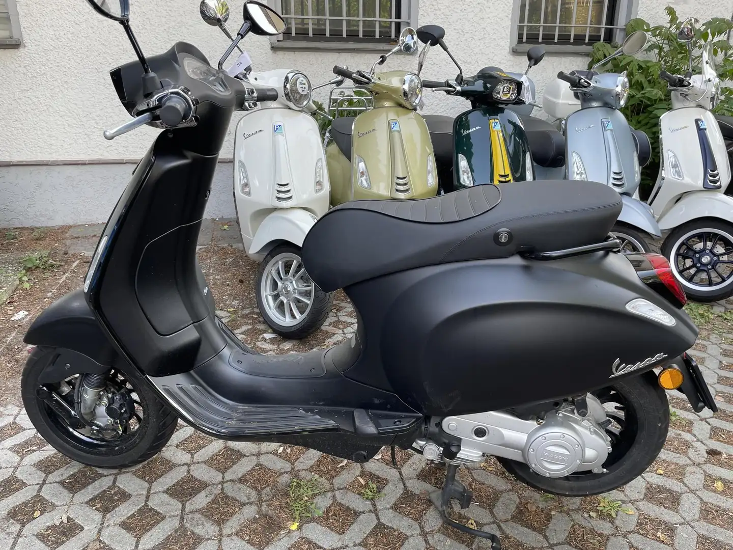 Vespa Sprint 50 Notte limitiert Black - 1