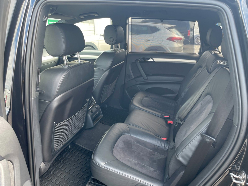 Audi Q7 3.0 TDI*7 Sitze*2xS Line*Xenon*Leder*Kamera — photo 13