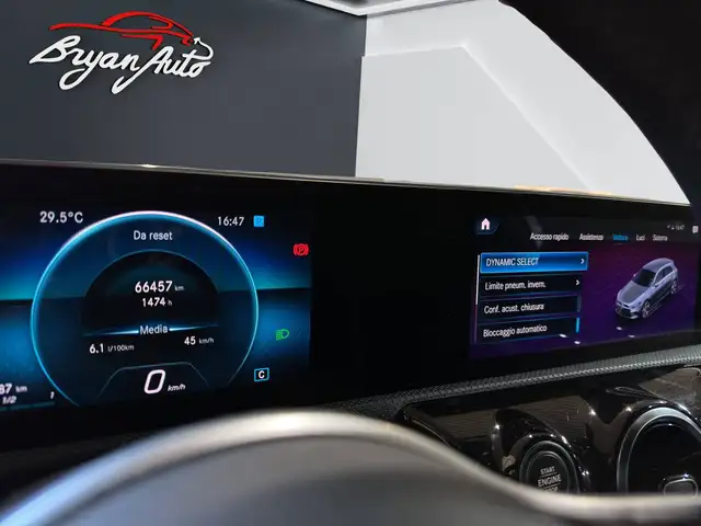 Mercedes-Benz A-Class view 12