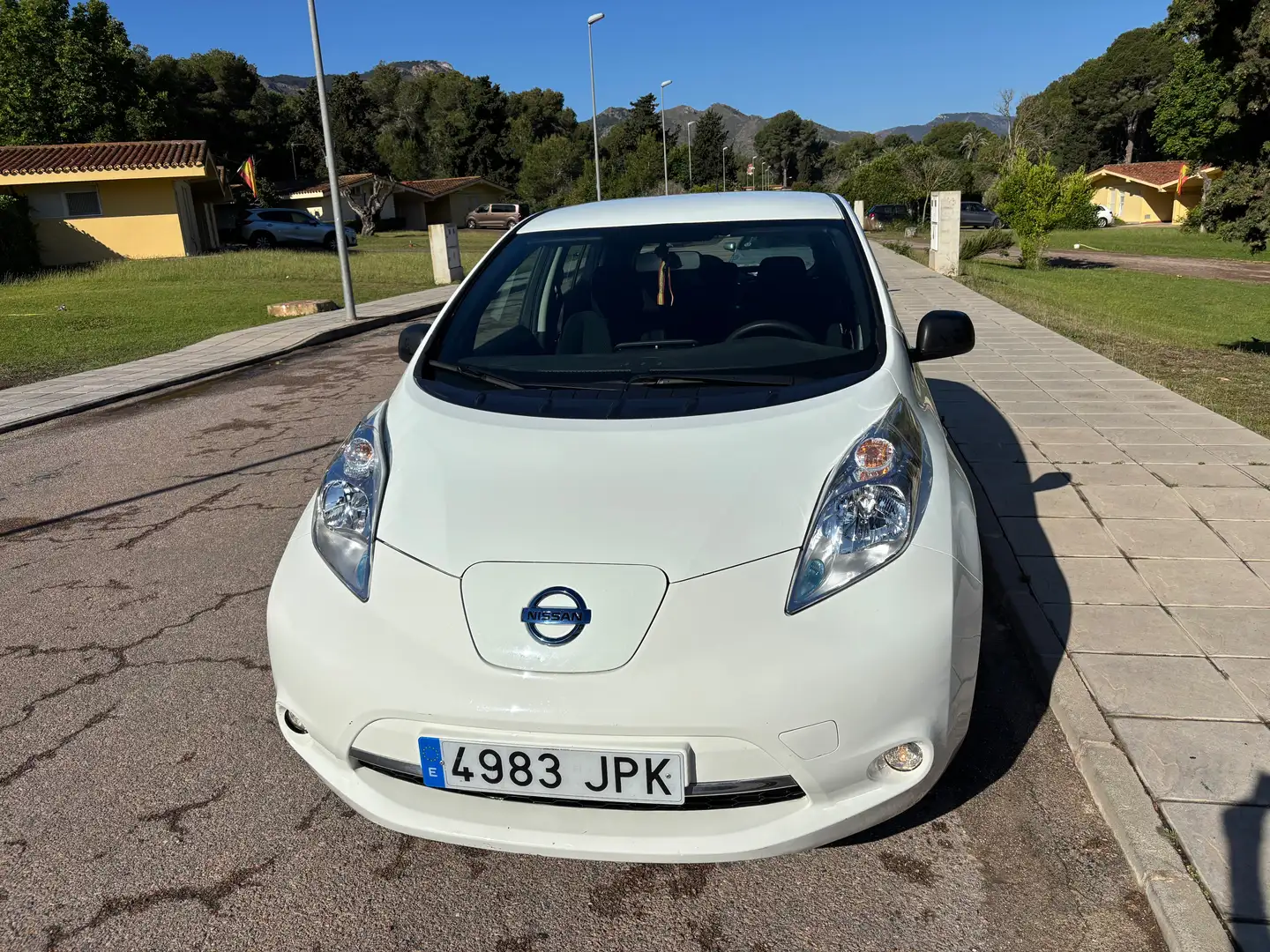 Nissan Leaf Leaf 24Kwh Visia Biały - 2