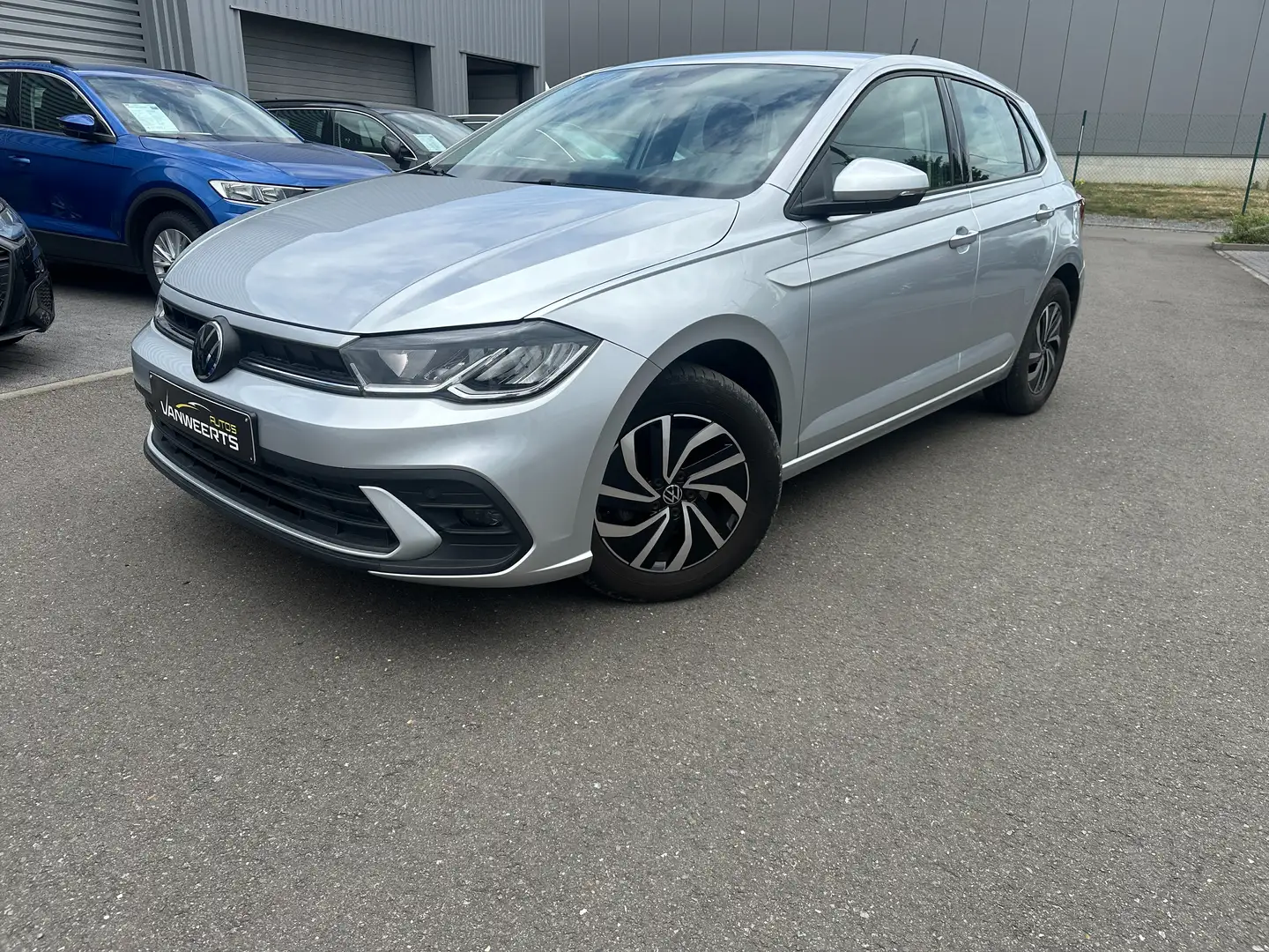 Volkswagen Polo 1.0 TSI Life OPF DSG Argent - 1