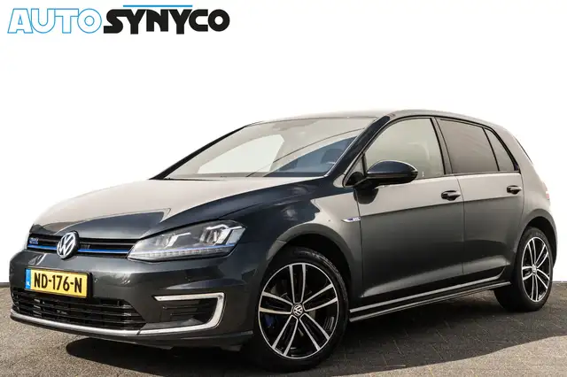 Volkswagen Golf GTE 1.4 TSi Connected Series | LED | 17 inch | Sportst