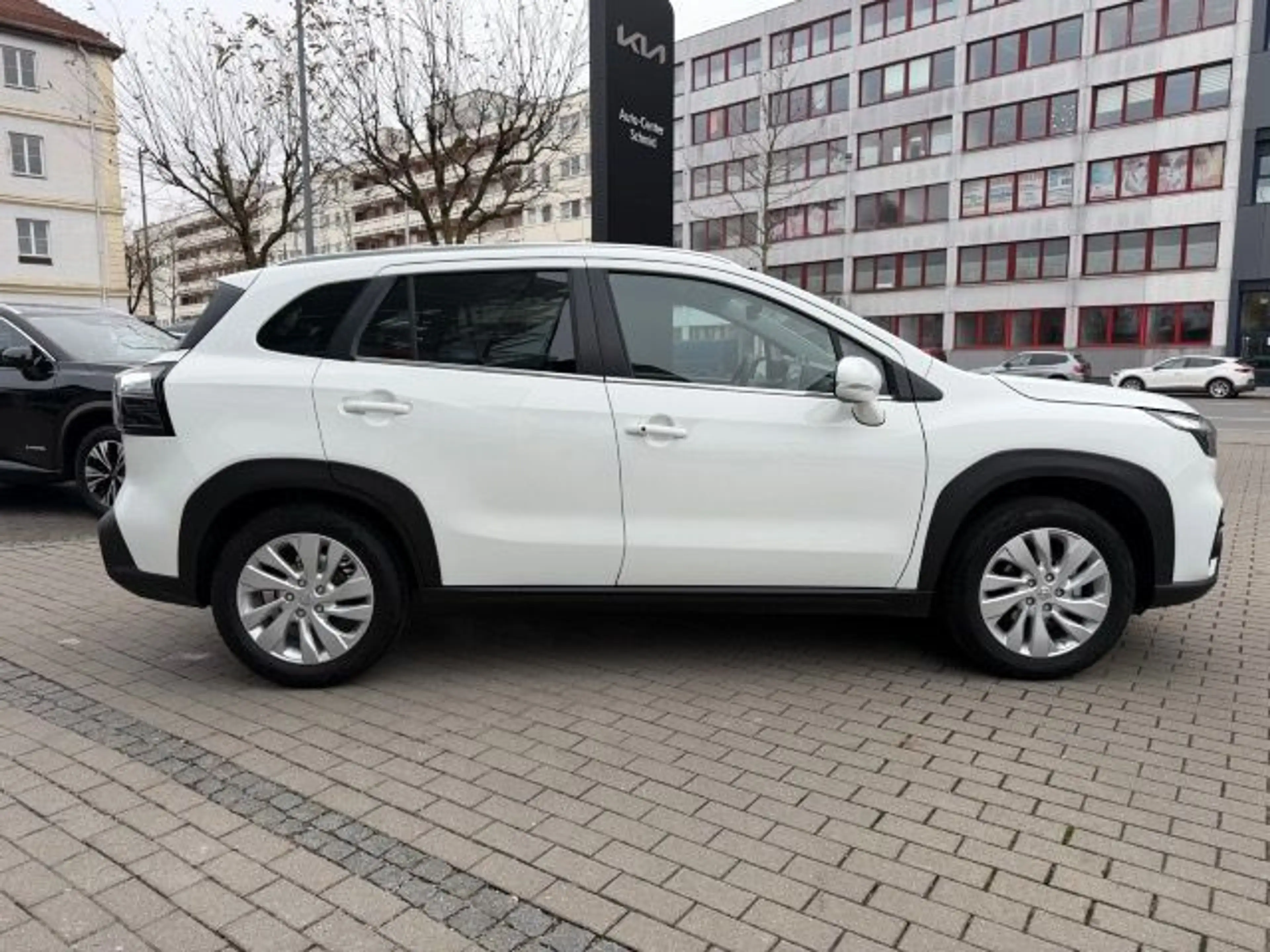 Suzuki S-Cross S-CROSS 1.4 BOOSTERJET HYBRID AUTOM. COMFORT — photo 8