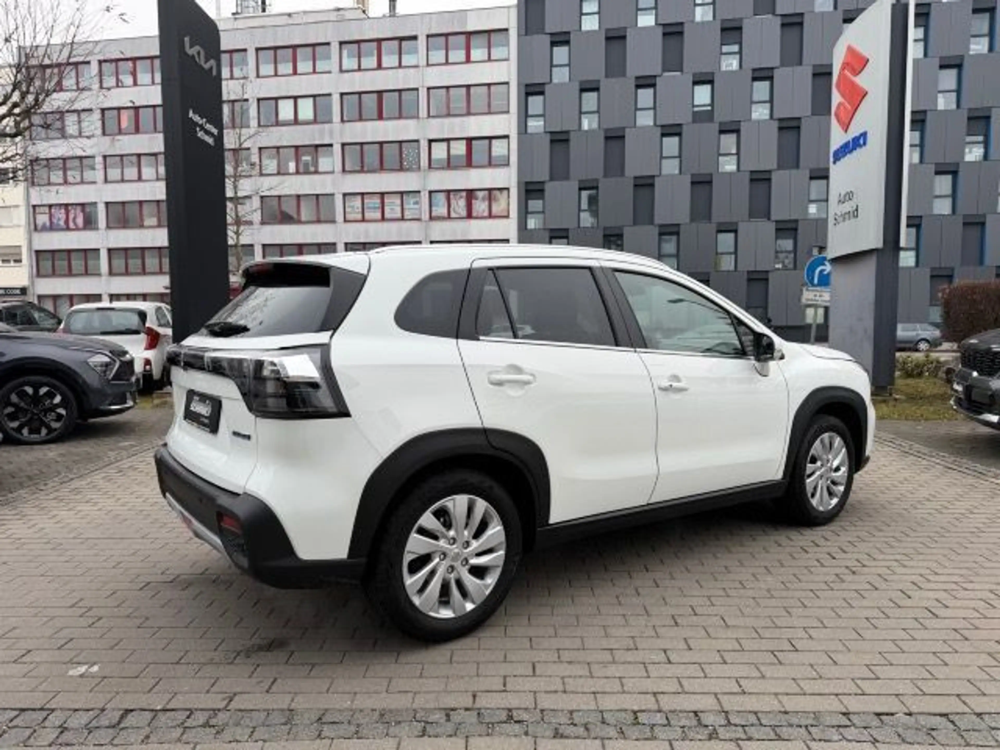 Suzuki S-Cross S-CROSS 1.4 BOOSTERJET HYBRID AUTOM. COMFORT — photo 6