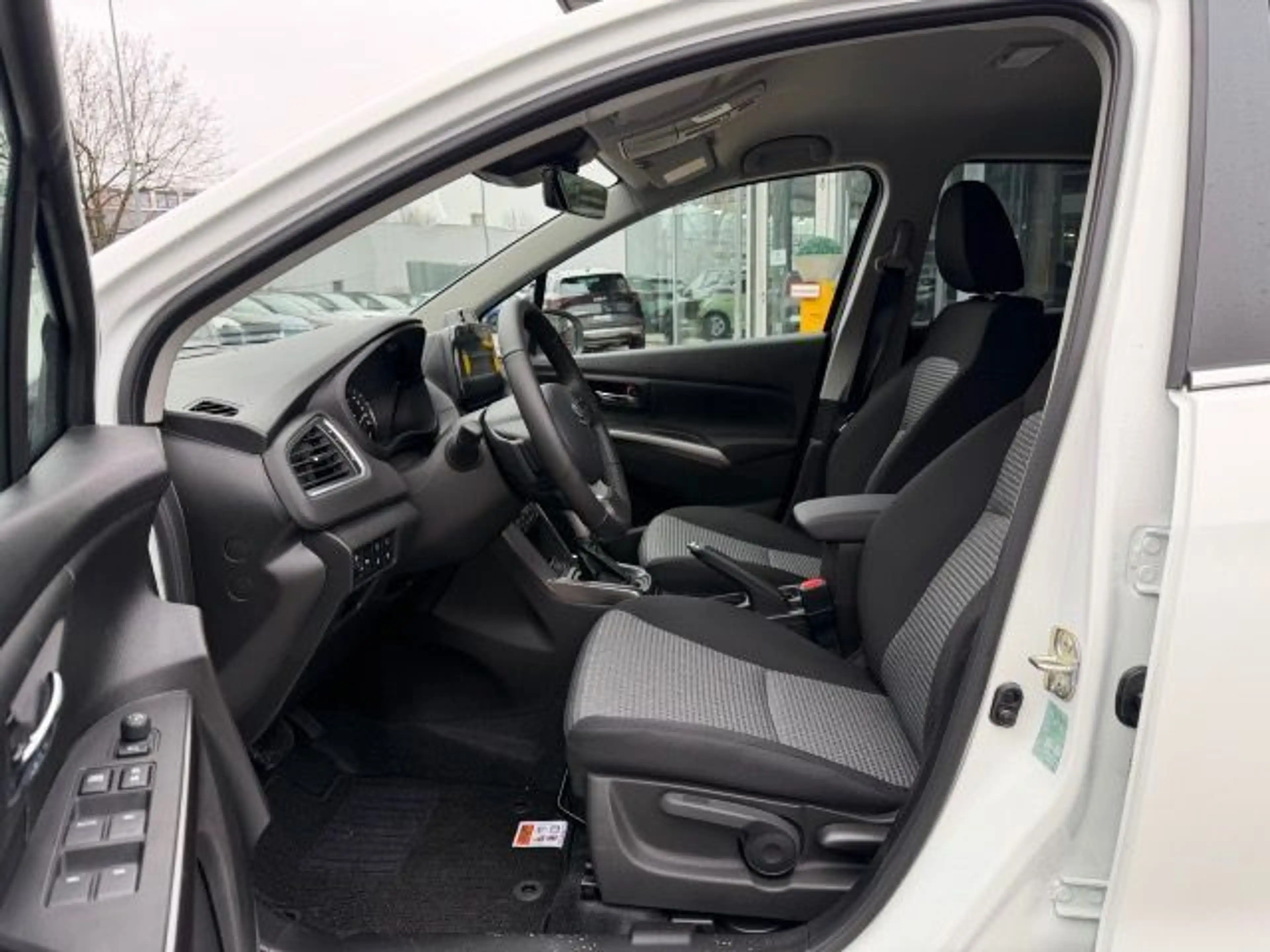 Suzuki S-Cross S-CROSS 1.4 BOOSTERJET HYBRID AUTOM. COMFORT — photo 13