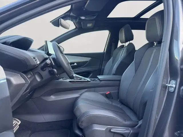 Peugeot 3008 view 8