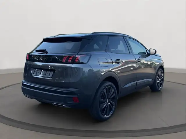 Peugeot 3008 view 5