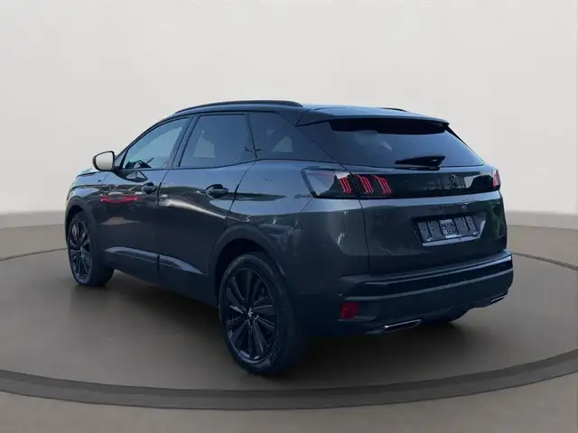 Peugeot 3008 view 3