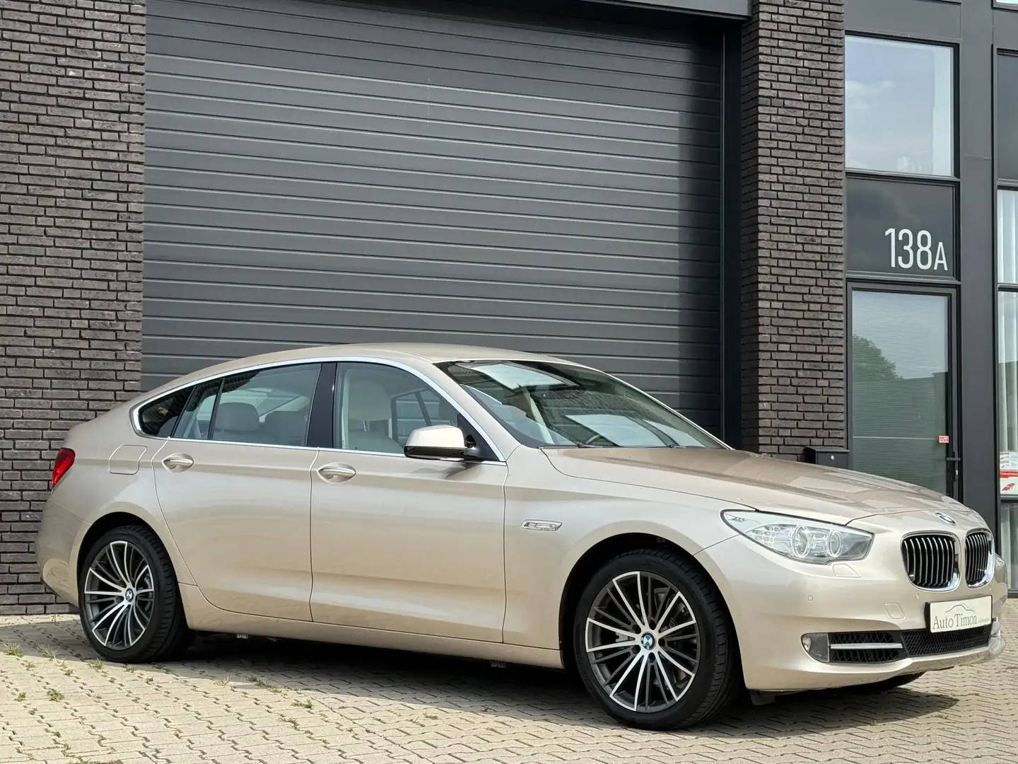 BMW 535 5-serie F07 535i GT Executive Aut.-8 | 3e eig. | 1 Zilver - 2