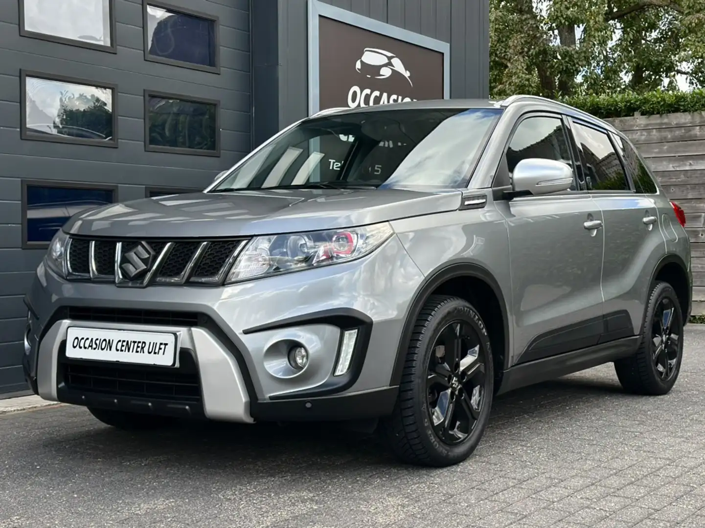 Suzuki Vitara 1.4 SPORT / CLIMATE CRUISE CONTR / KEYLESS GO ... Gris - 1