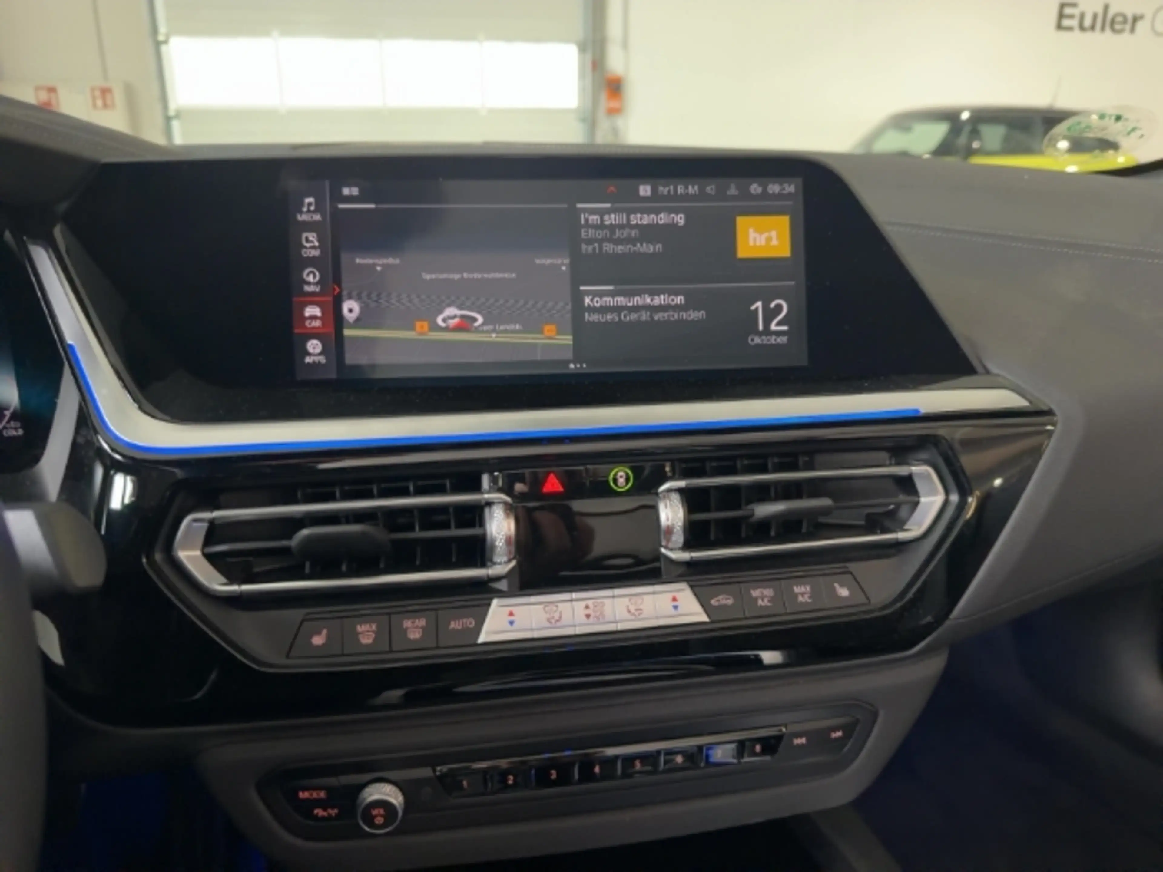 BMW Z4 sDrive30i Sportpaket Navi Leder Digitales Cockpit — photo 10