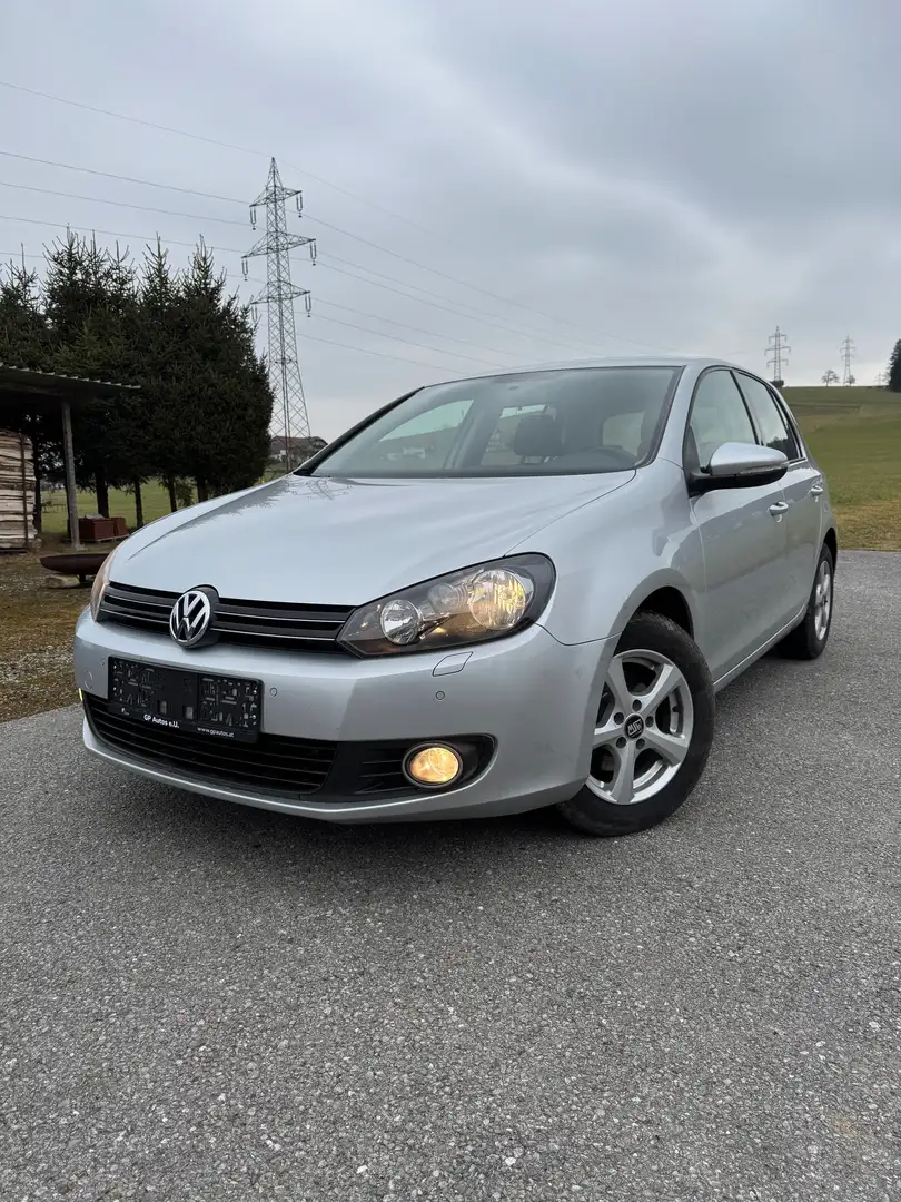 Volkswagen Golf 1,2 - Top-Ausstattung, Pickerl beim Öamtc NEU. Silber - 1