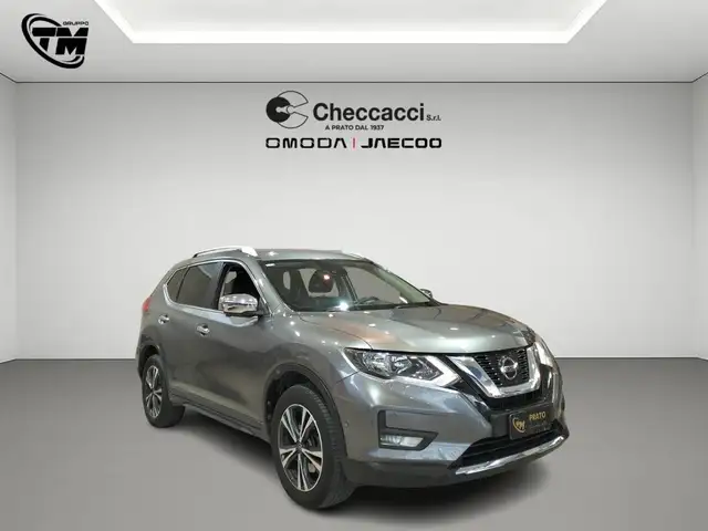 Nissan X-Trail view 5