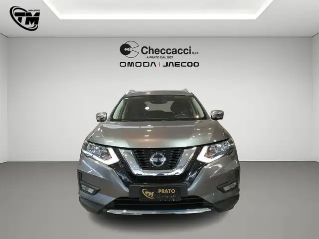 Nissan X-Trail view 6