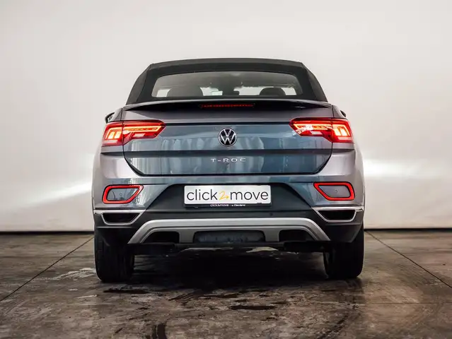Volkswagen T-Roc view 7