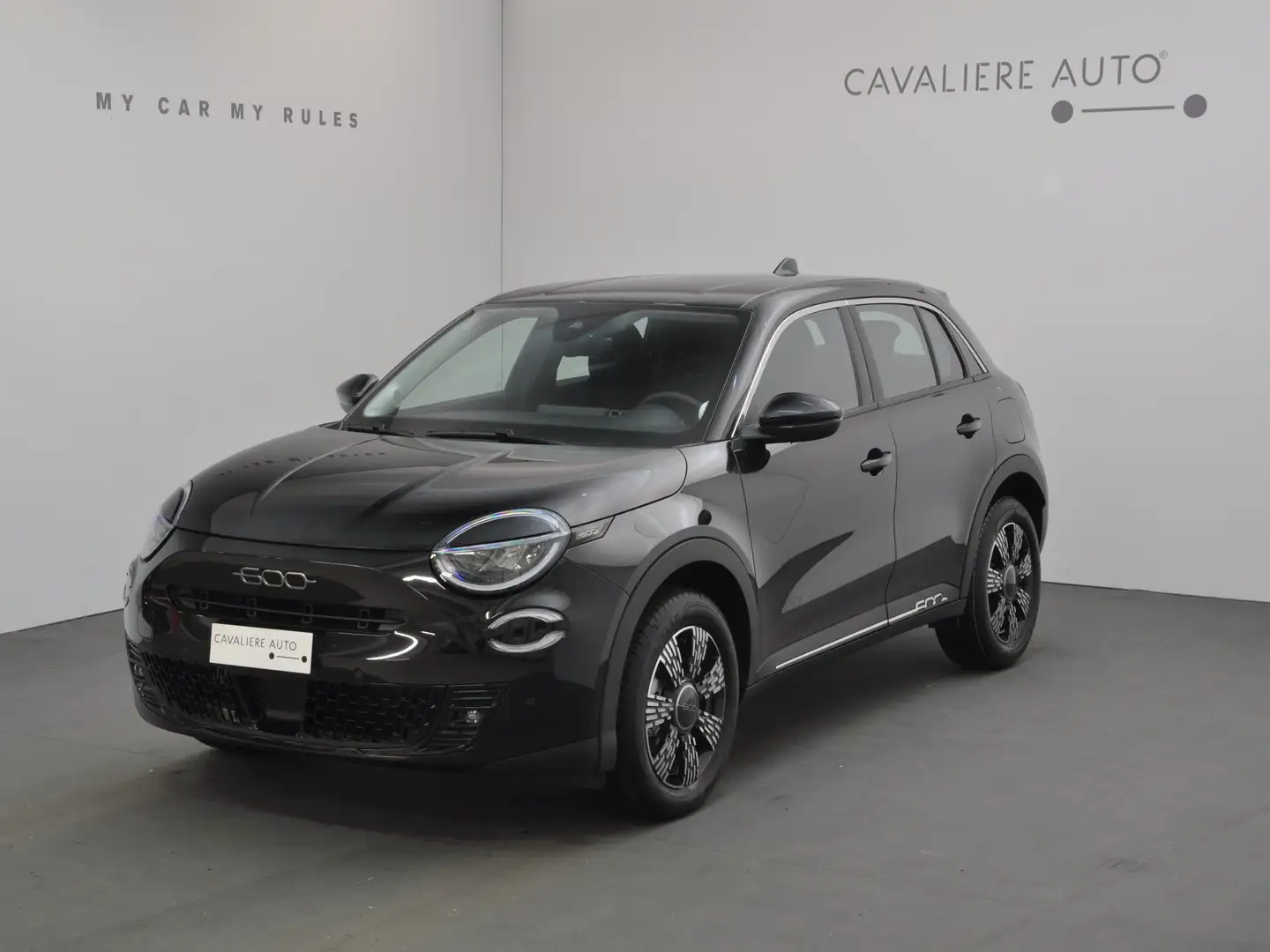 Fiat 600 600 1.2 hybrid 110cv auto -PACK STYLE + COMFORT PF Zwart - 1